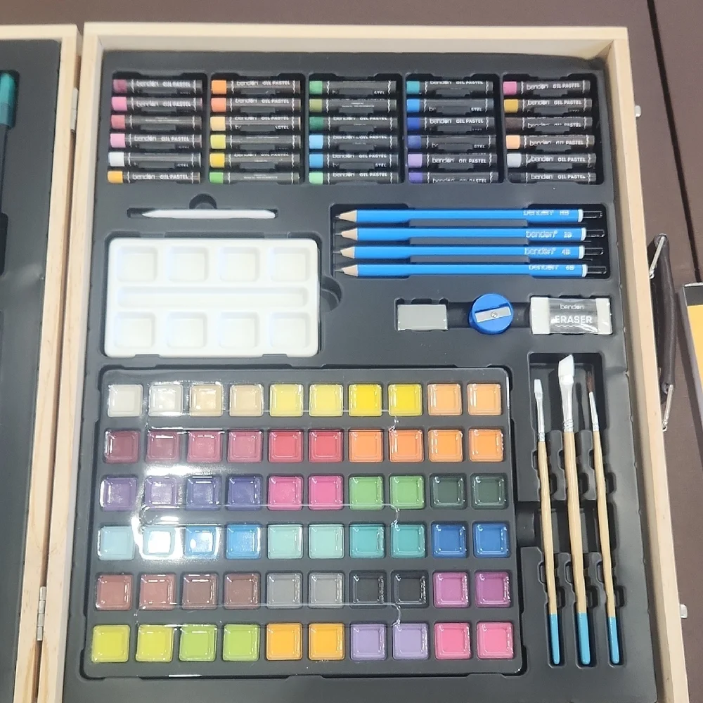 Art Supply Set - Colored Pencils, Markers & Paint Tubes - Multicolor